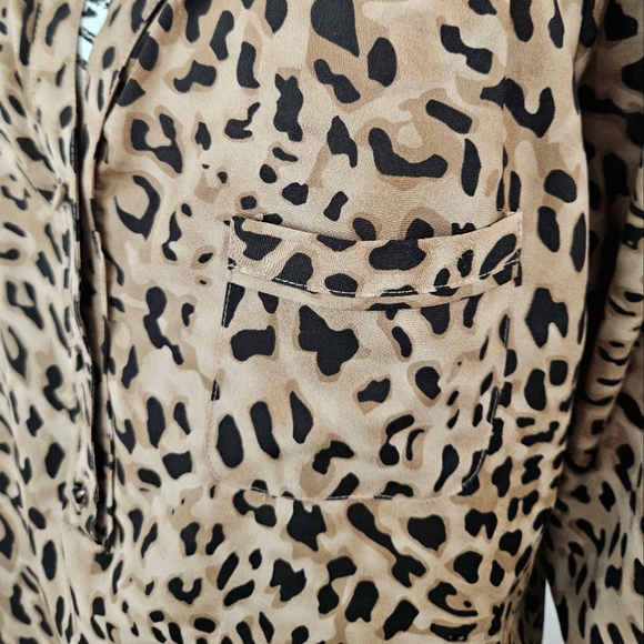 Leopard Top - Loft - Picture 4 of 5